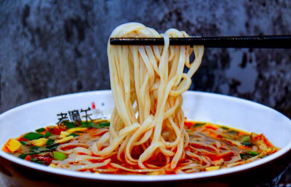 《裝台》、《大(dà)秦賦》跨越千年(nián)，講述西(xī)安城(chéng)市(shì)文(wén)化(huà)的(de)前世今生(shēng)